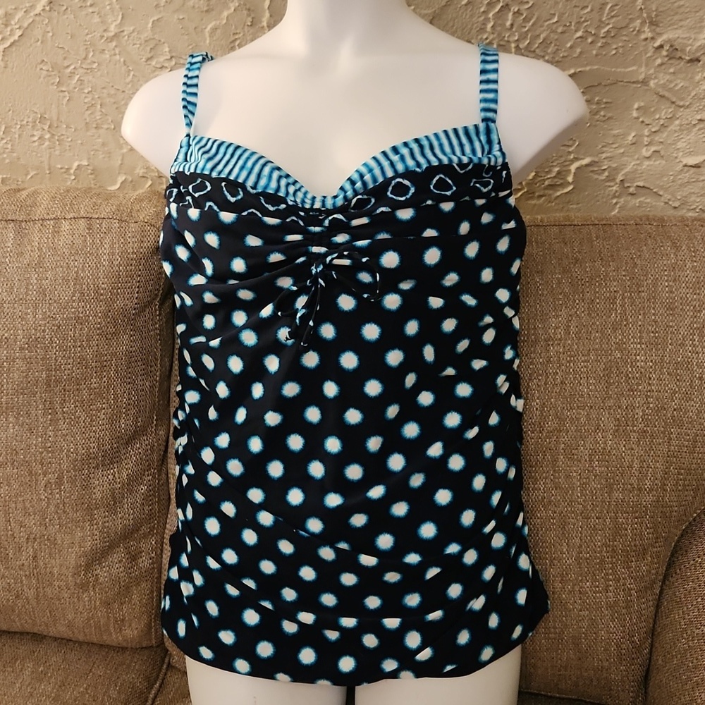 NWOT!  42DD Coco Reef 42DD